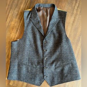 Q by Flynt Men’s Wool Blend & Corduroy Single Breasted Vest XL Navy/Tan